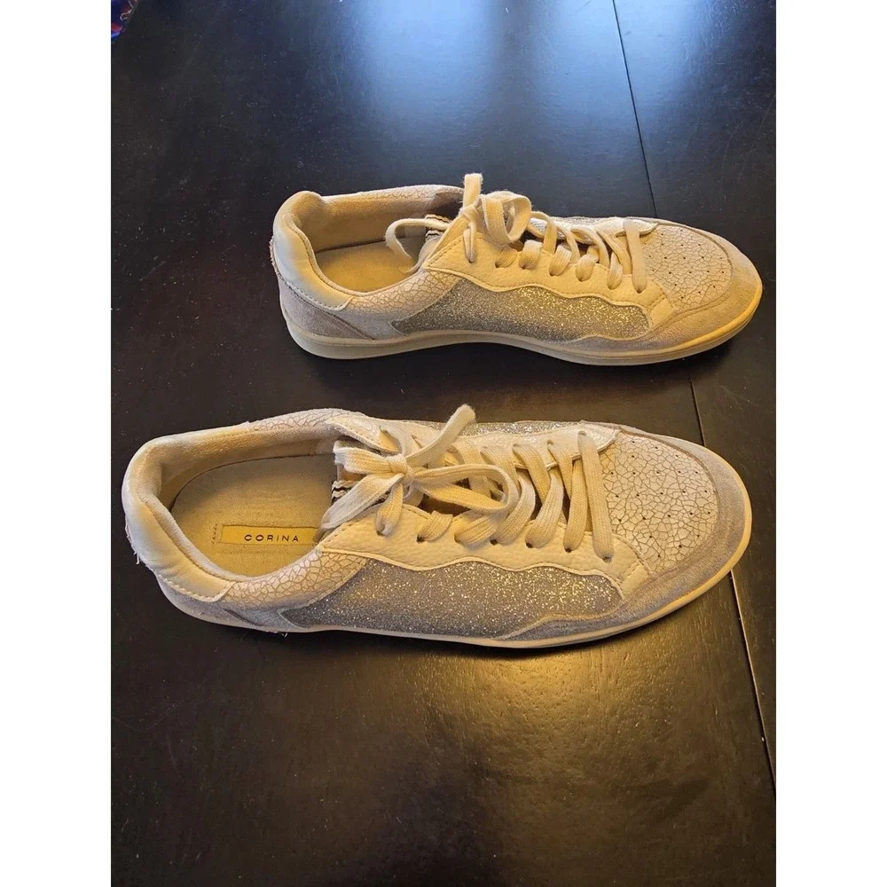 CORINA Glitter Crackle Low Top Sneakers Beige Silver‎ Lace Up Athletic Shoes 8